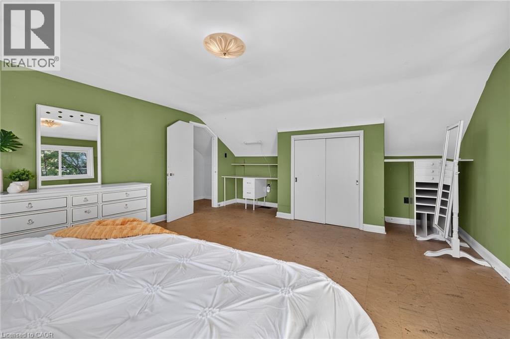 174 Montrose Avenue, Hamilton, ON