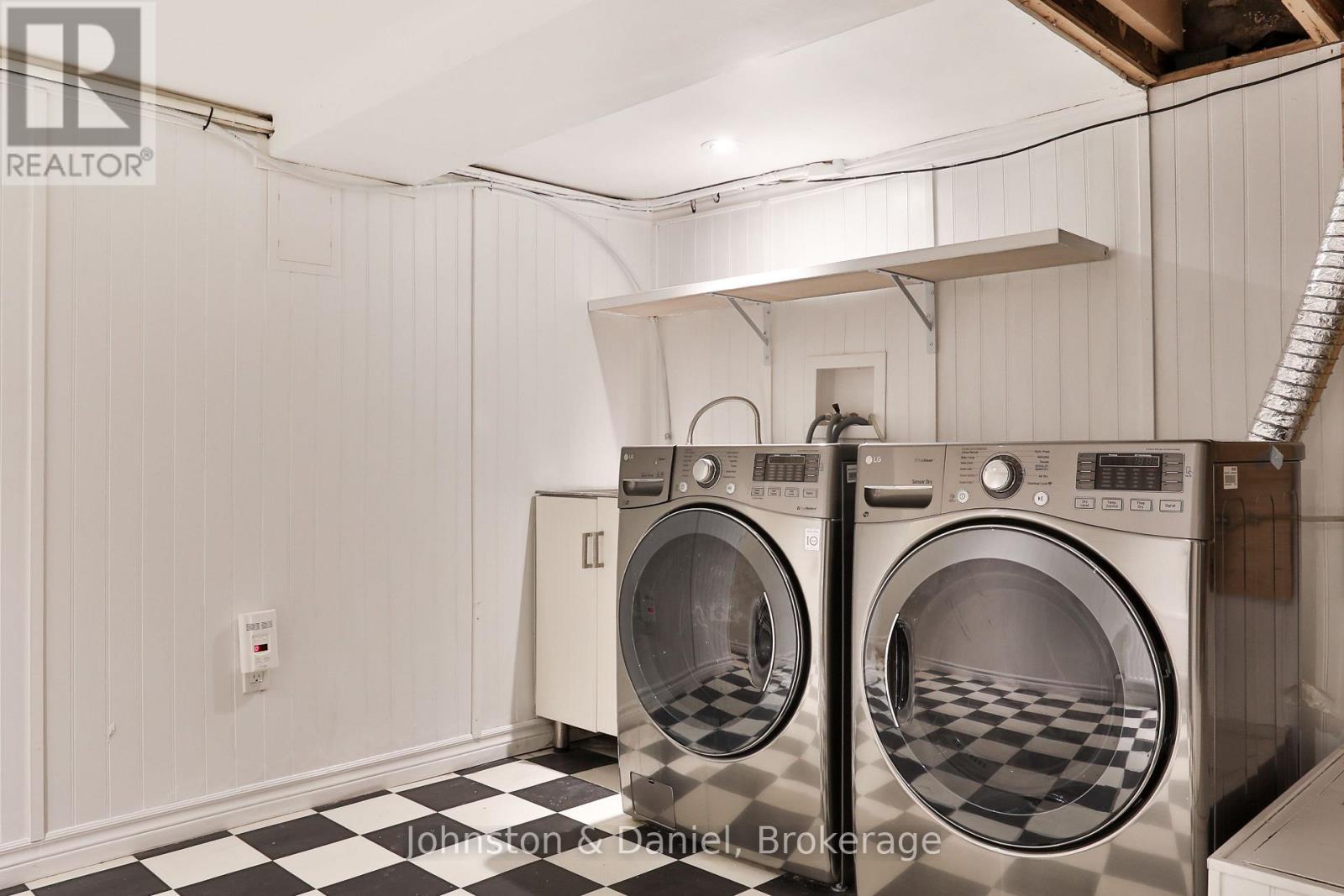 Laundry with full size appliances & mechanicals - 69 Sullivan Street, Toronto, ON