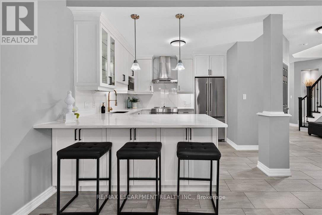 85 Benziger Lane, Hamilton, ON