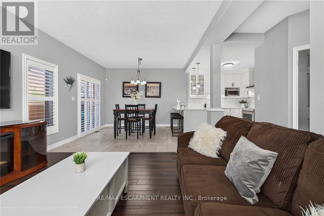 85 Benziger Lane, Hamilton, ON