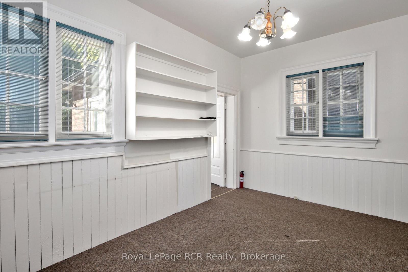 912 2Nd Avenue W, Owen Sound, ON