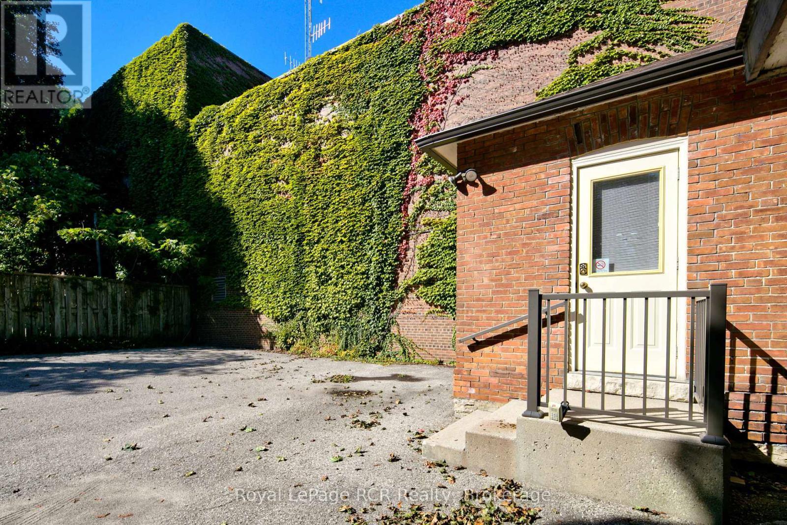 912 2Nd Avenue W, Owen Sound, ON