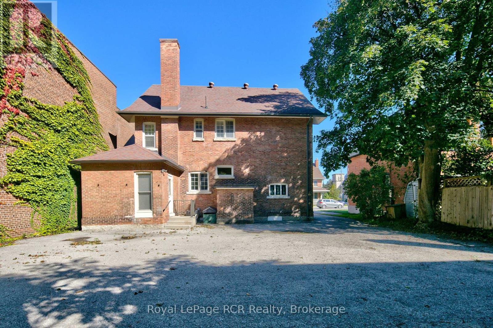 912 2Nd Avenue W, Owen Sound, ON