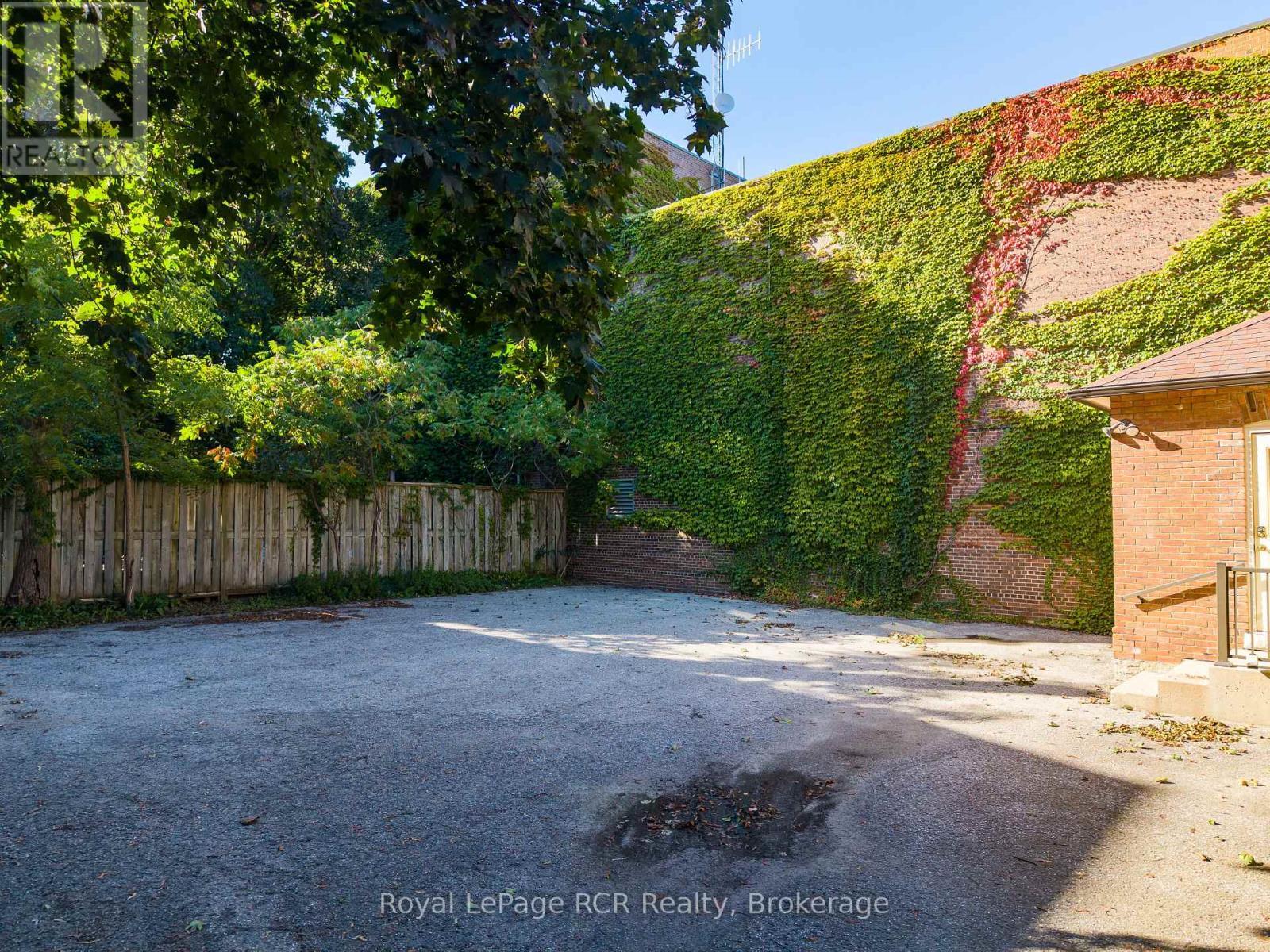 912 2Nd Avenue W, Owen Sound, ON