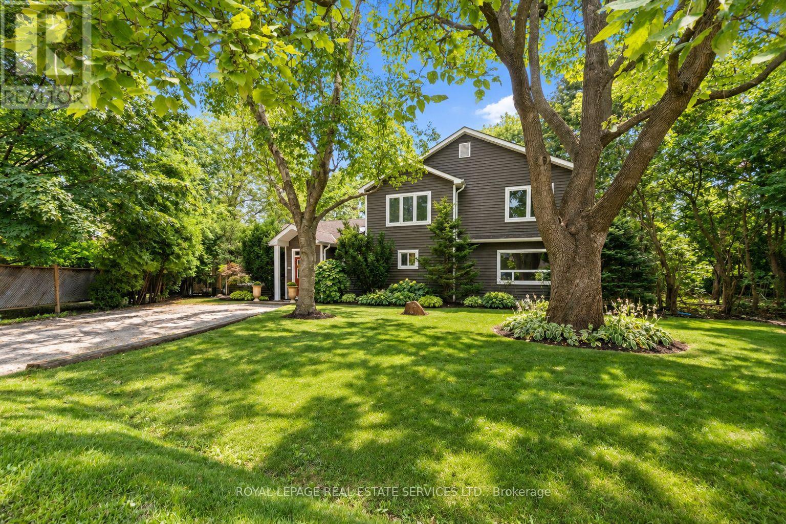 Offering a Rare Main Floor Primary Bedroom! - 46 Germorda Drive, Oakville, ON