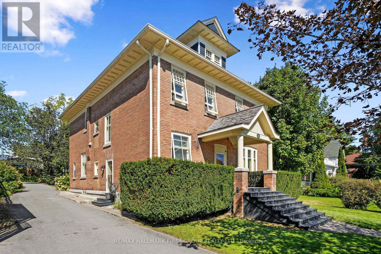 63 King Street E, Cramahe, ON