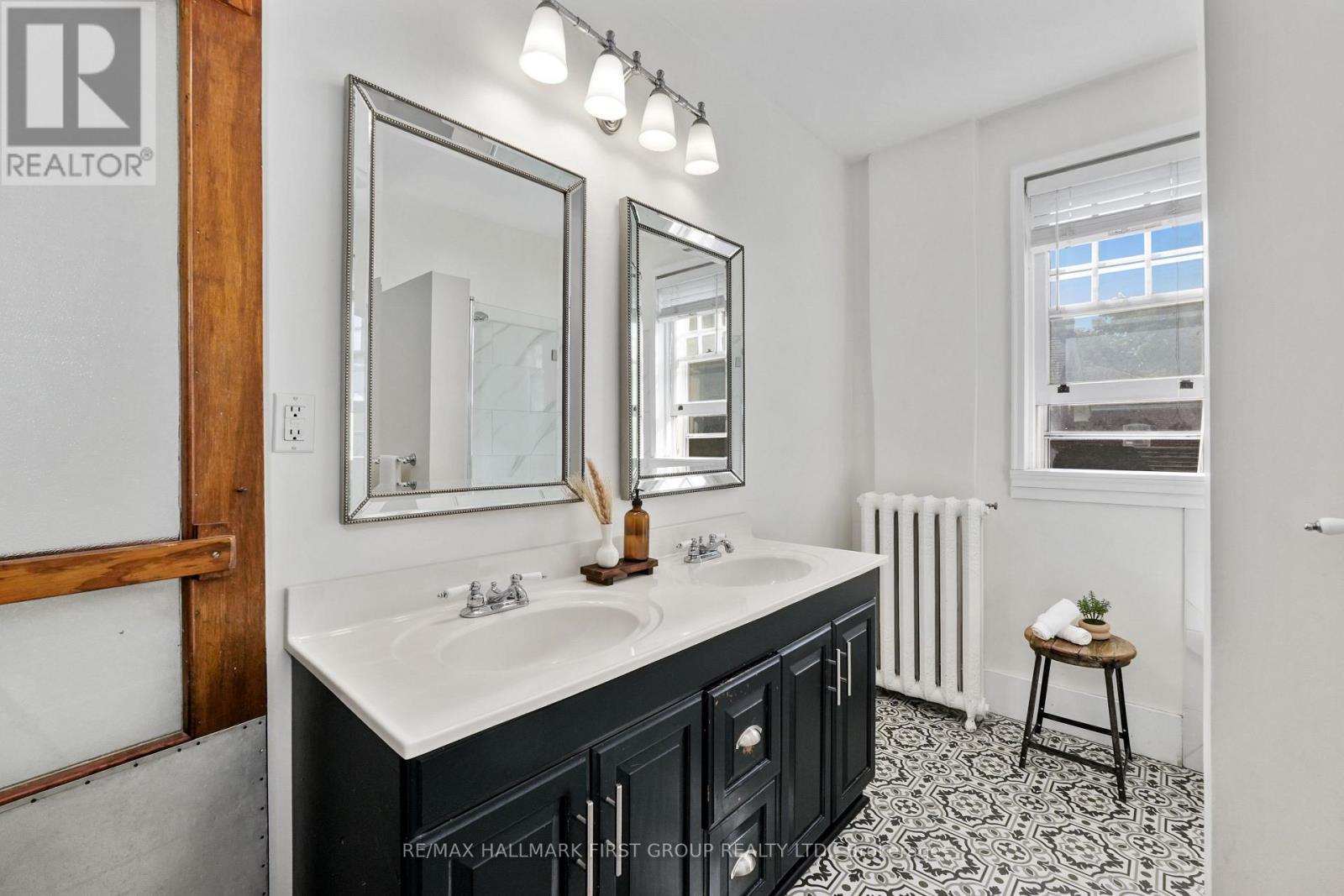 63 King Street E, Cramahe, ON