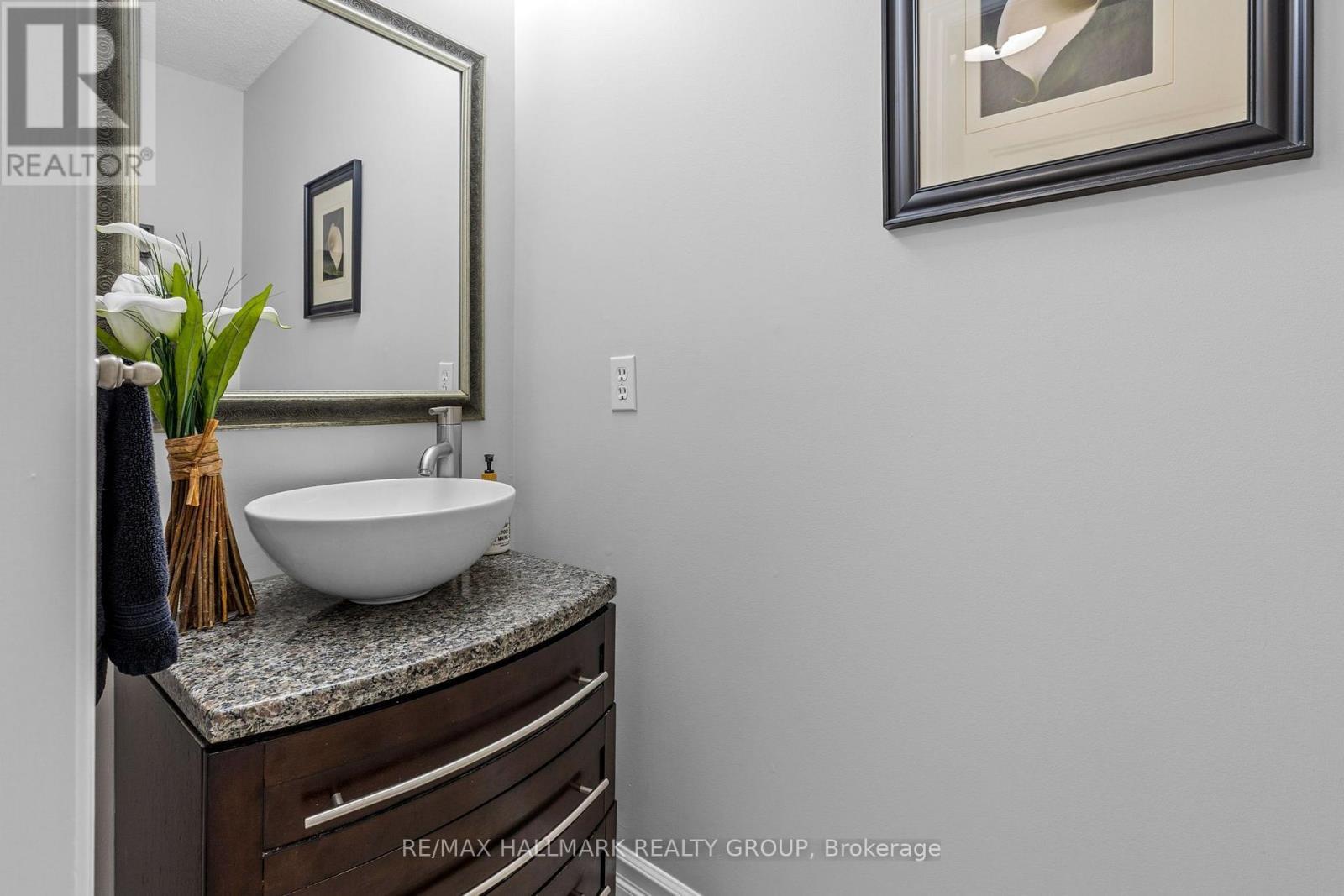 1240 Arbuste Avenue, Ottawa, ON