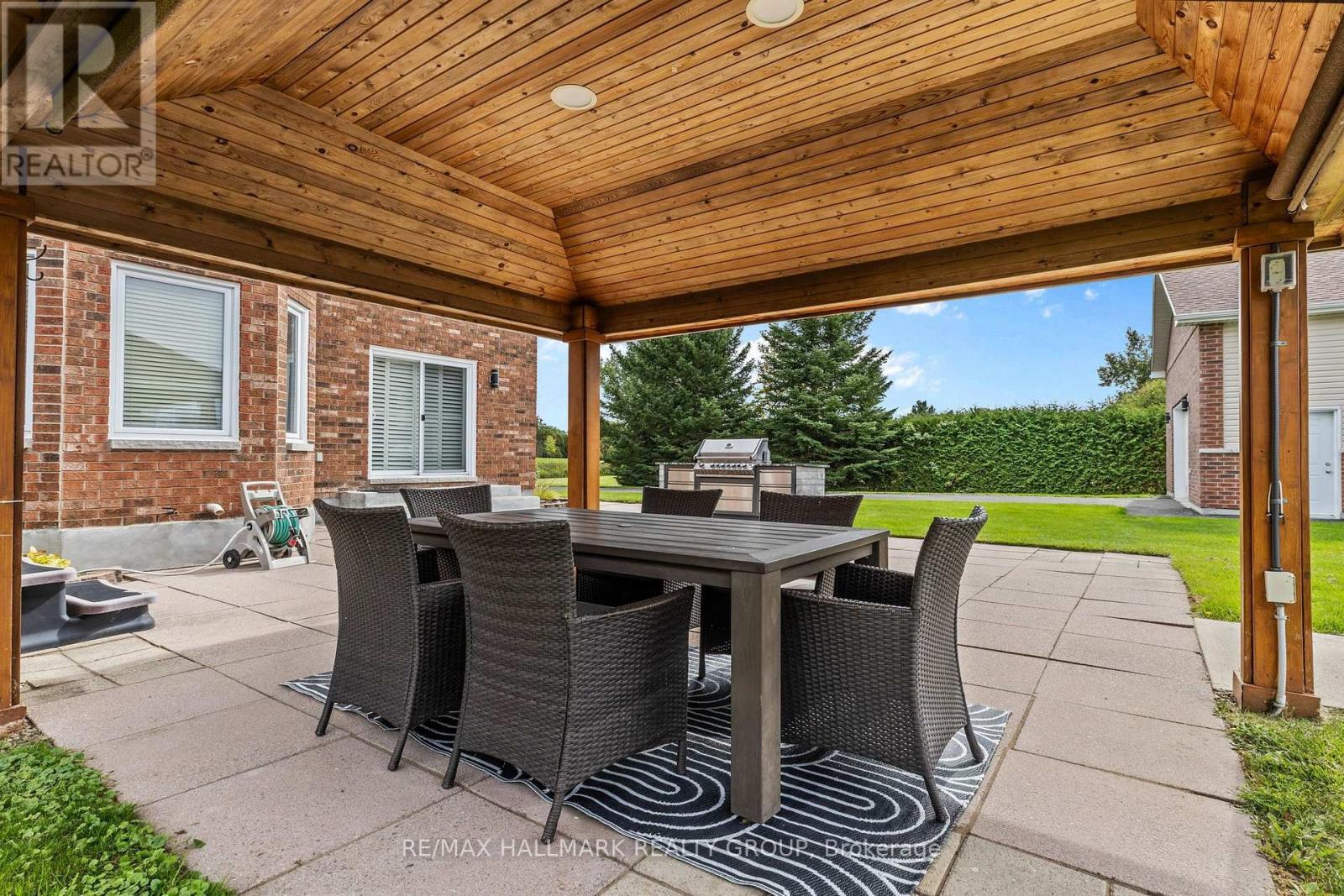 1240 Arbuste Avenue, Ottawa, ON