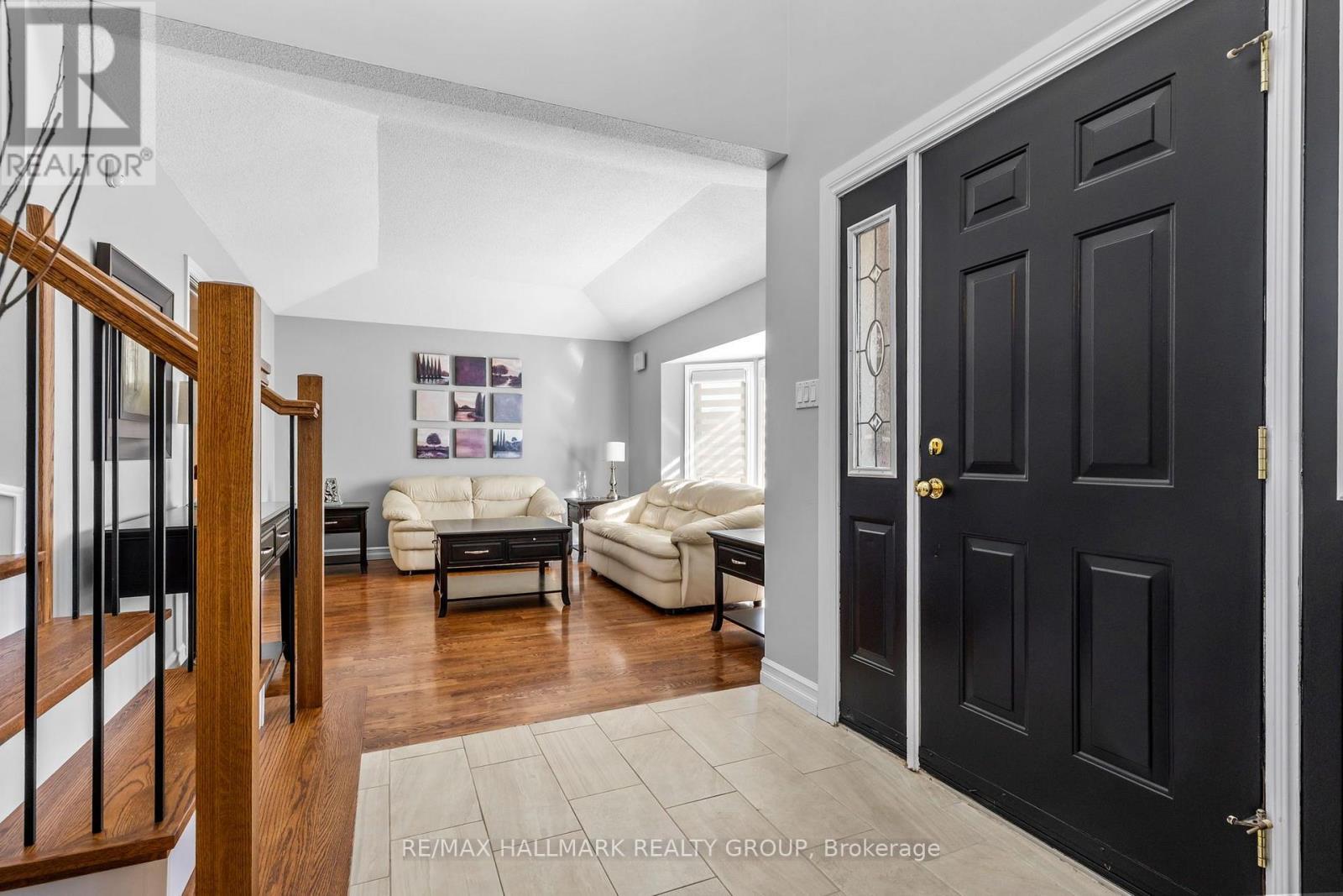 1240 Arbuste Avenue, Ottawa, ON
