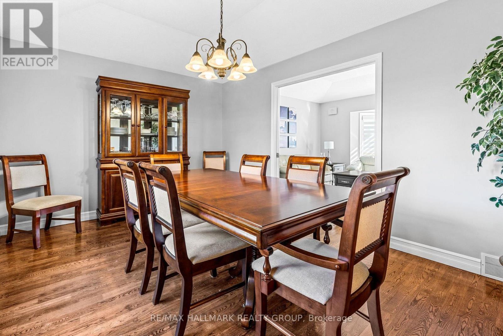 1240 Arbuste Avenue, Ottawa, ON
