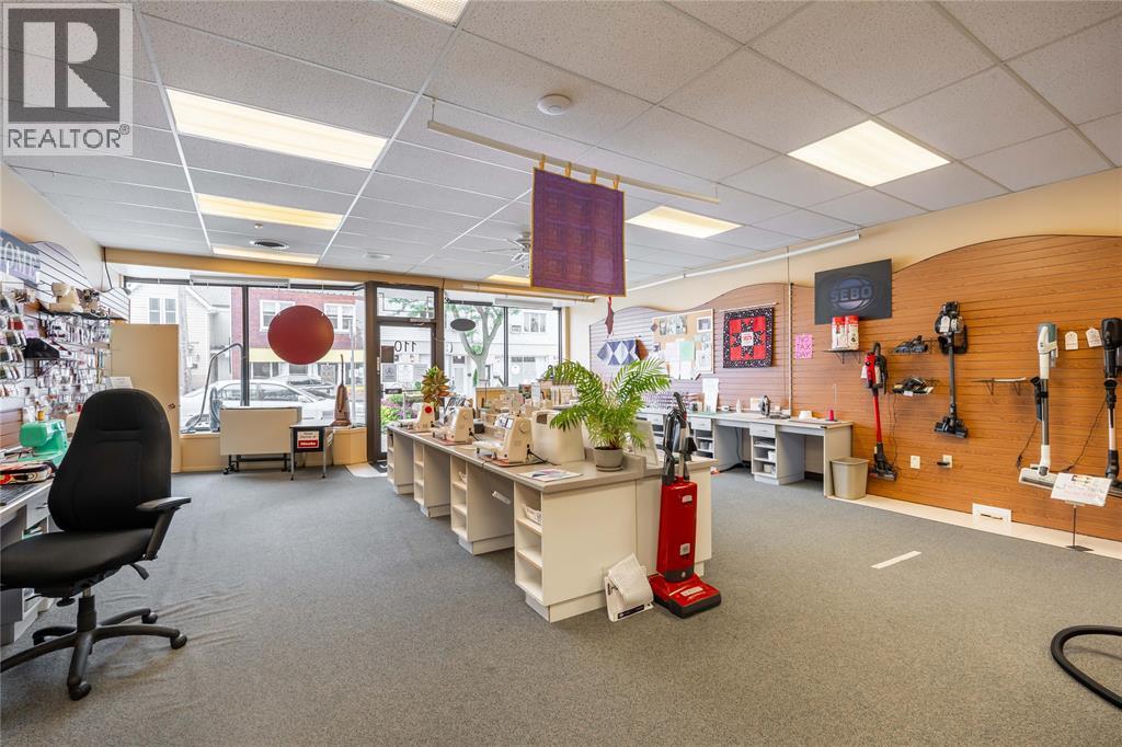110 Mitton Street South, Sarnia, ON