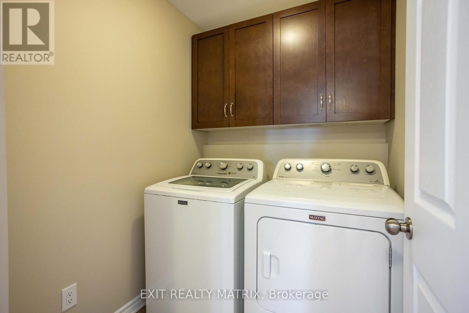 111 York Crossing, Russell, ON