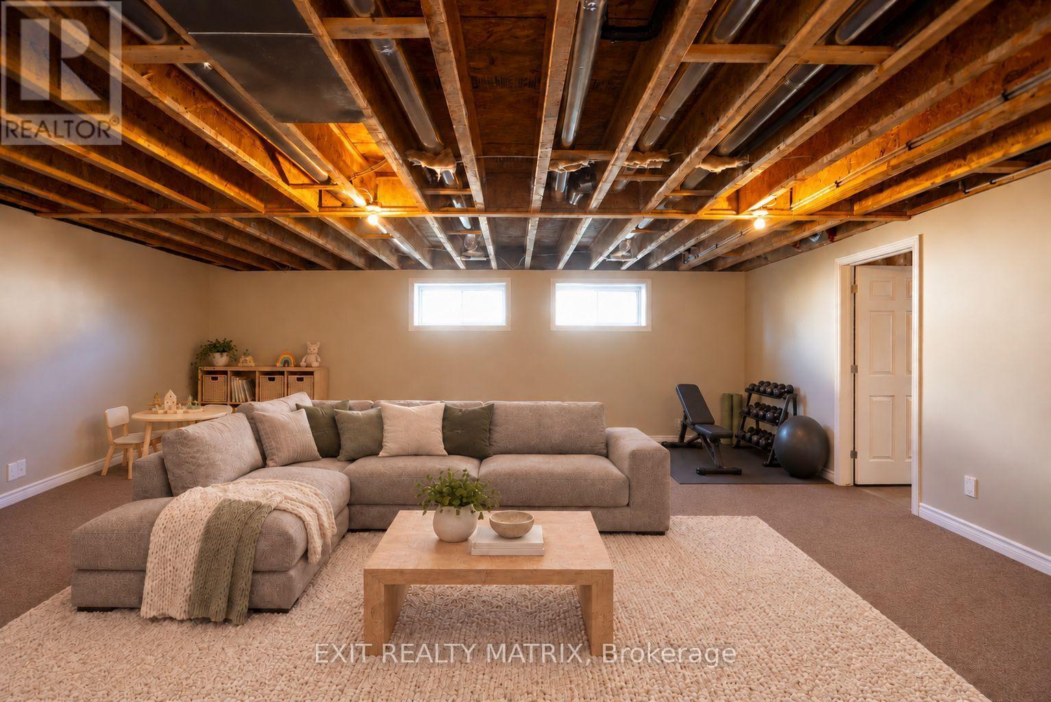 Virtually Staged - 111 York Crossing, Russell, ON