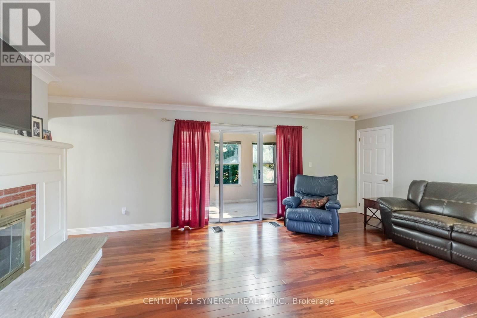 20 Inverness Avenue, Perth, ON