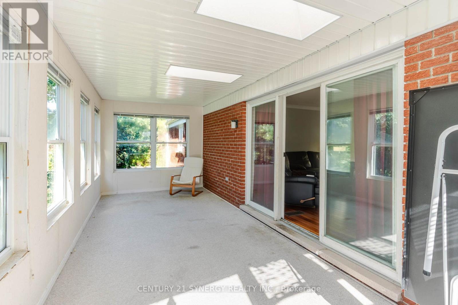 20 Inverness Avenue, Perth, ON