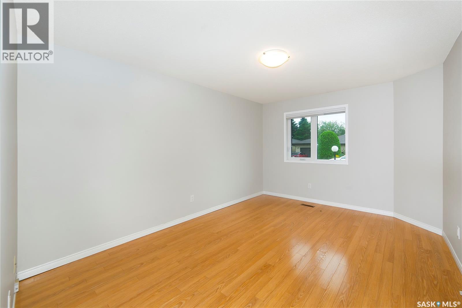 8 3415 Calder Crescent, Saskatoon, SK