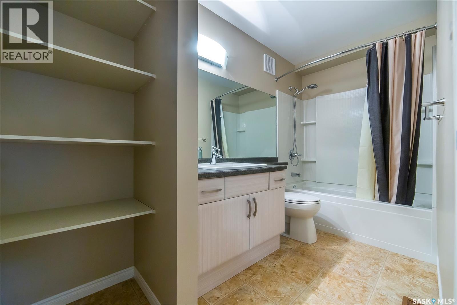 8 3415 Calder Crescent, Saskatoon, SK