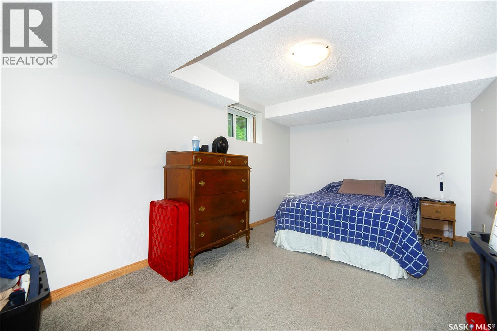8 3415 Calder Crescent, Saskatoon, SK