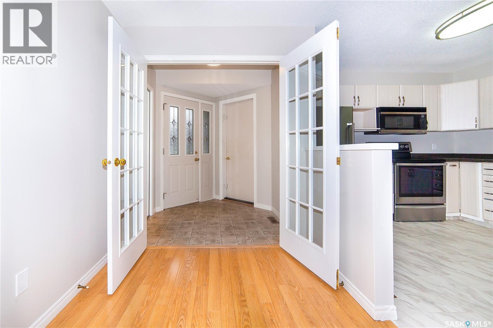 8 3415 Calder Crescent, Saskatoon, SK