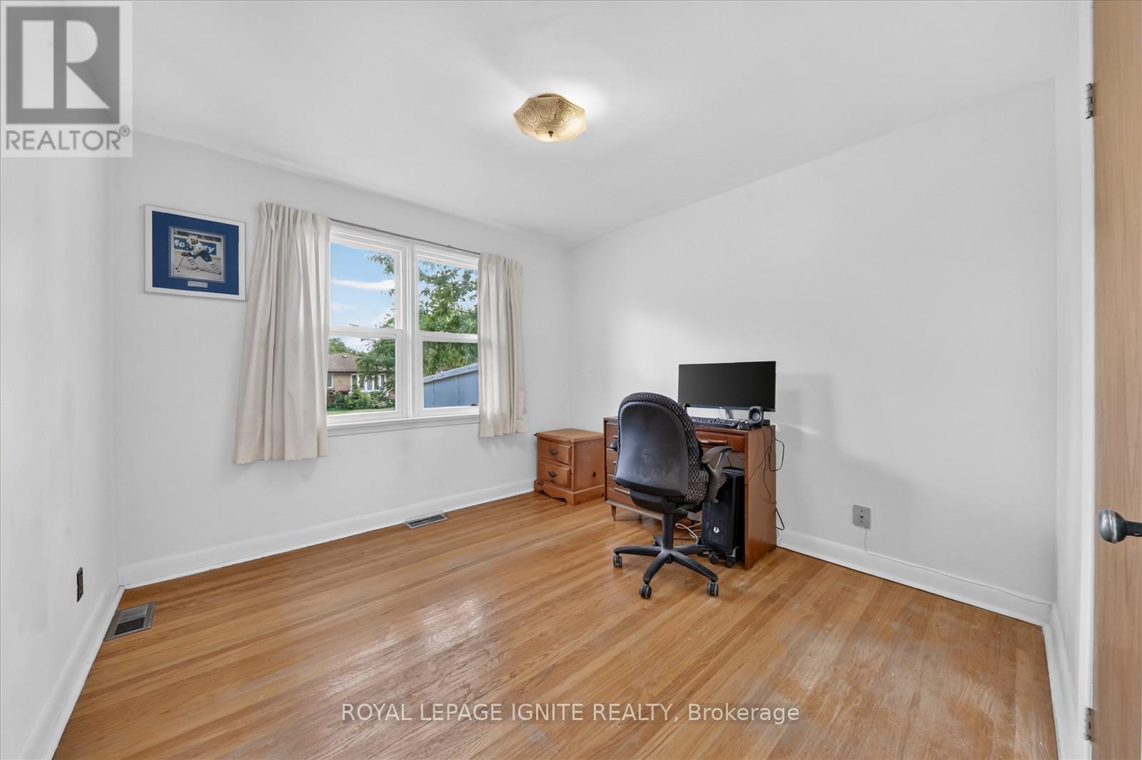 20 Alanbury Crescent, Toronto, ON