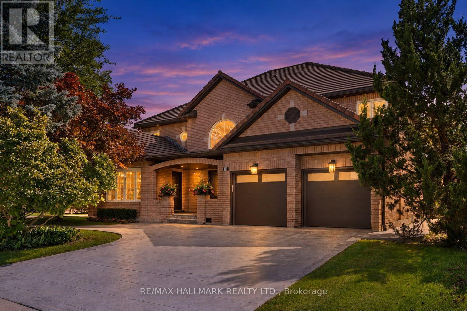Front Twilight - 18 Ardmore Crescent, Richmond Hill, ON