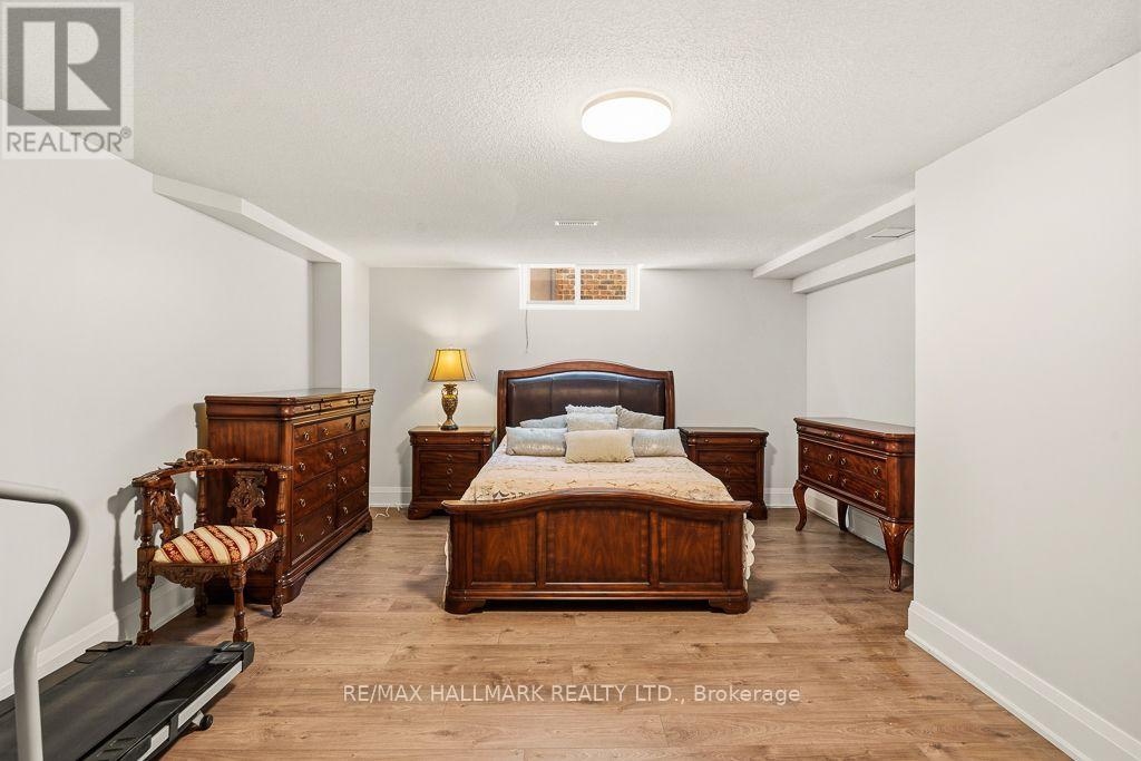 Basement Bedroom1 - 18 Ardmore Crescent, Richmond Hill, ON