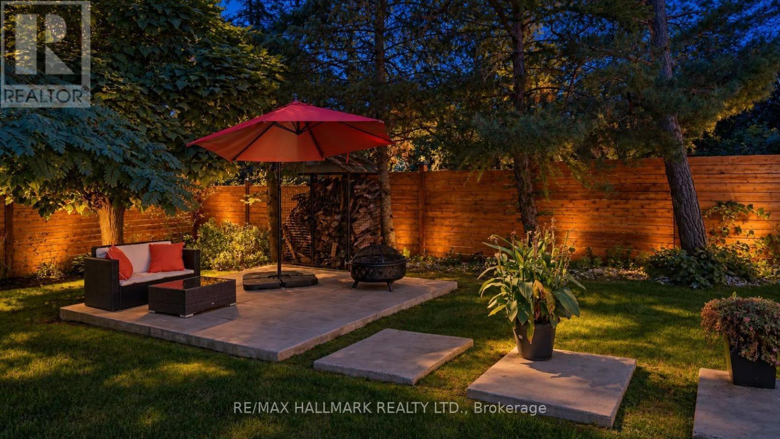 18 Ardmore Crescent, Richmond Hill, ON
