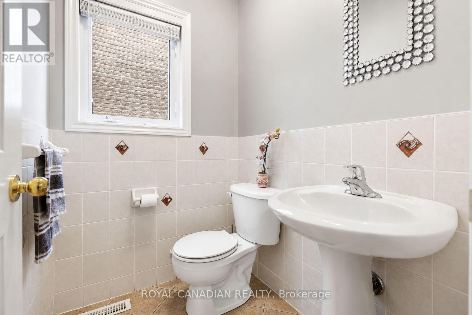 264 Country Lane, Barrie, ON