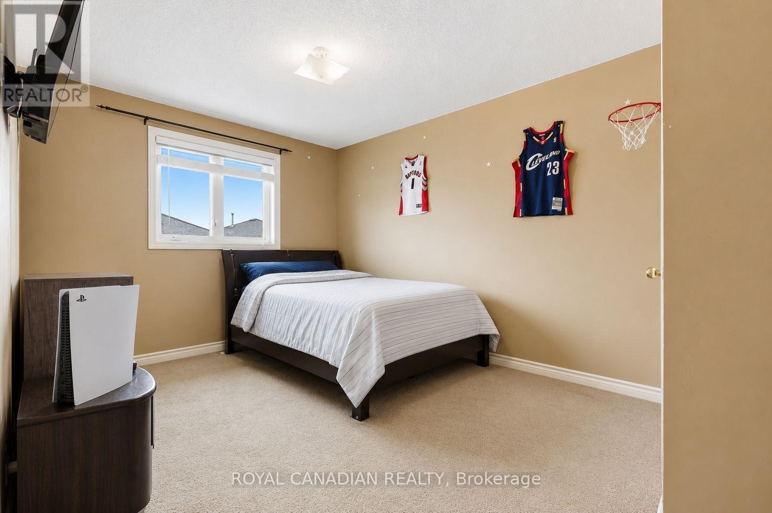 264 Country Lane, Barrie, ON