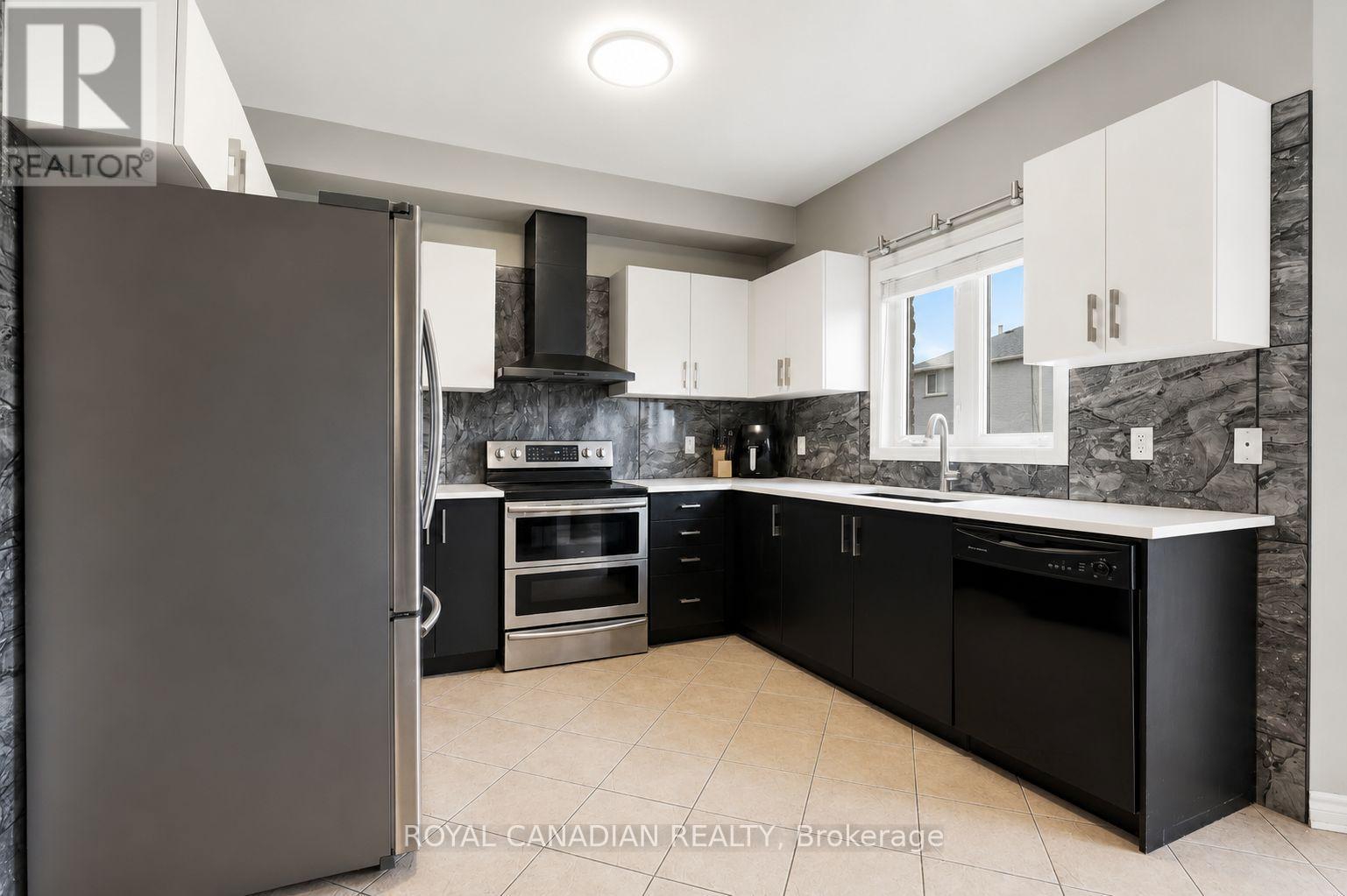 264 Country Lane, Barrie, ON