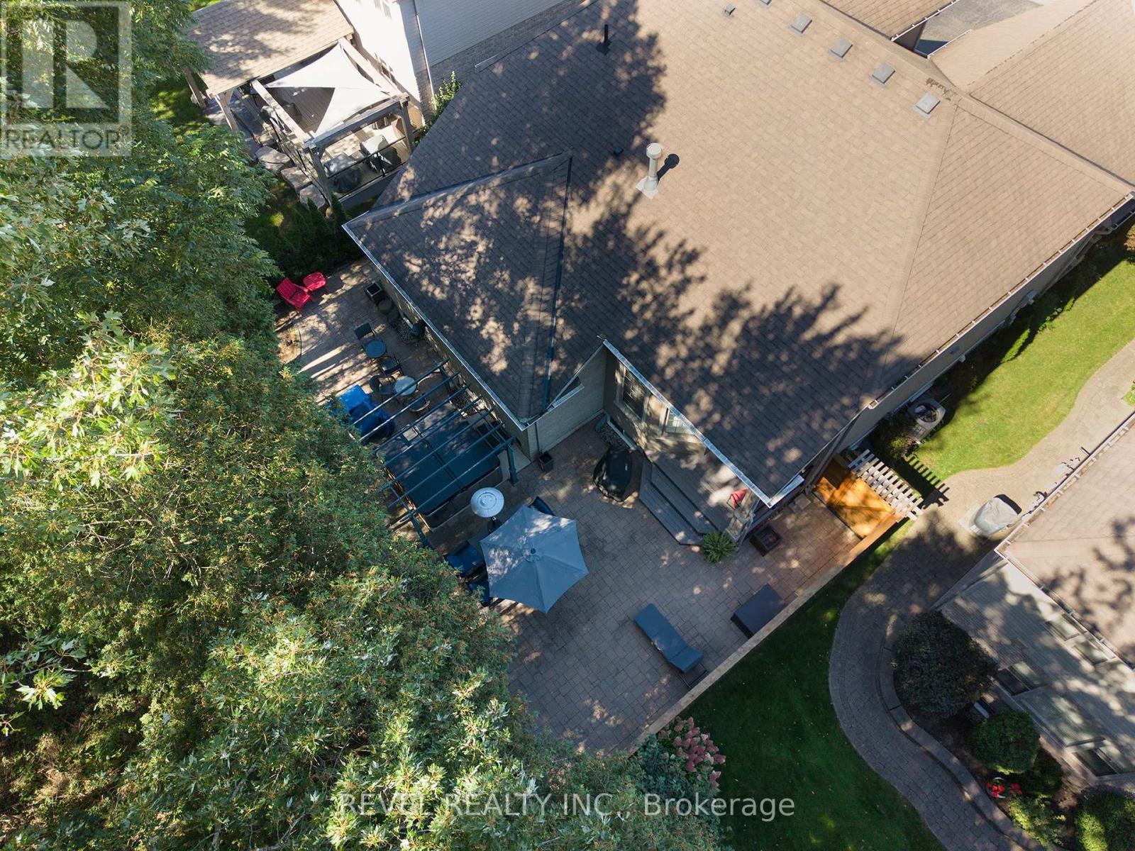 15 Farrugie Street, Brant, ON