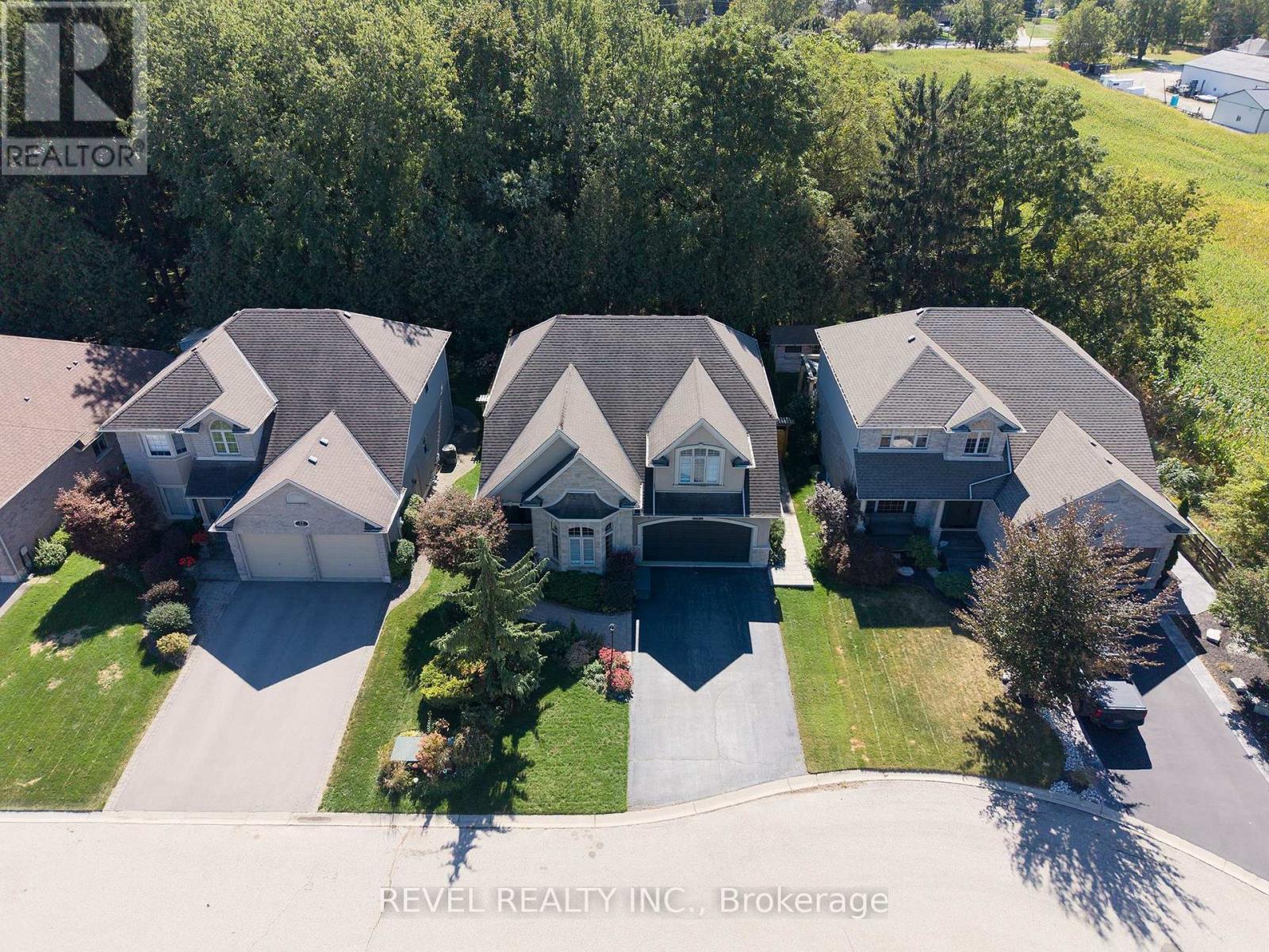 15 Farrugie Street, Brant, ON