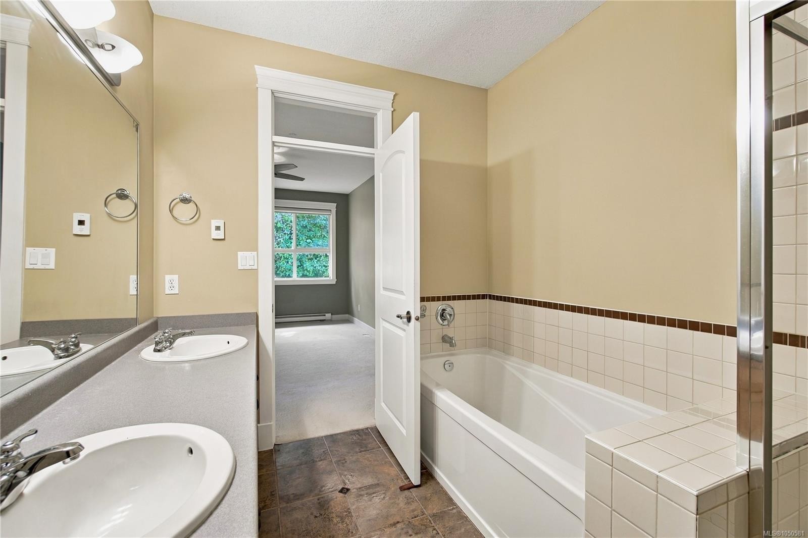 6179 Strathcona Pl, Nanaimo, BC
