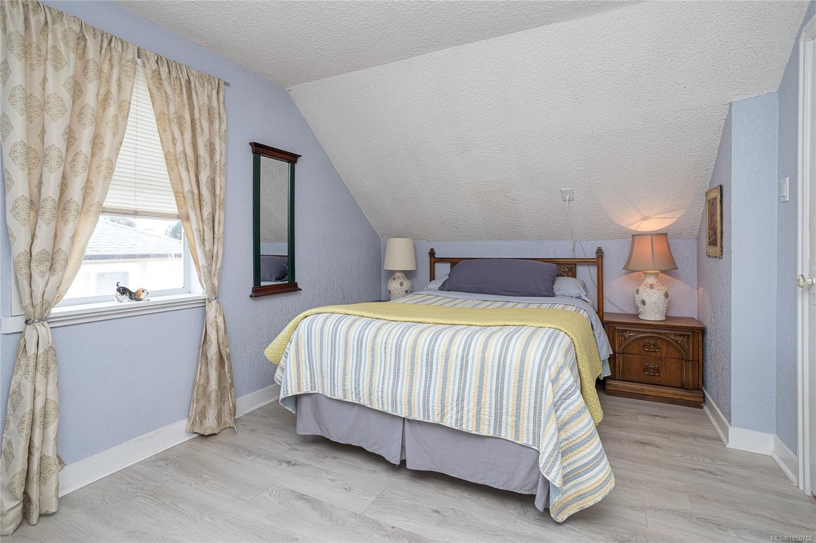 3155 Earl Grey St, Saanich, BC