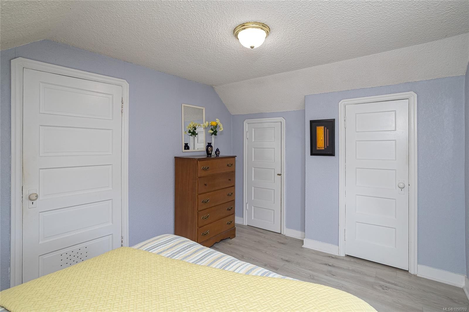 3155 Earl Grey St, Saanich, BC