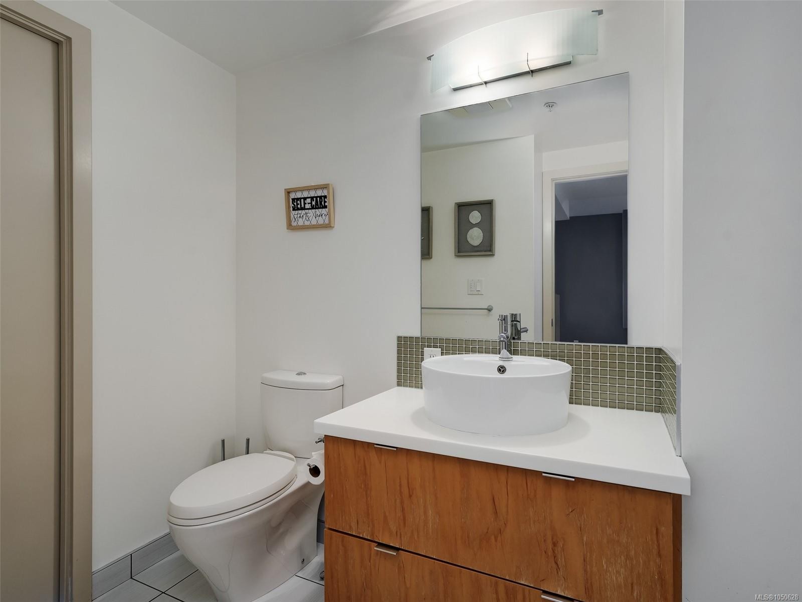 #505-760 Johnson St, Victoria, BC