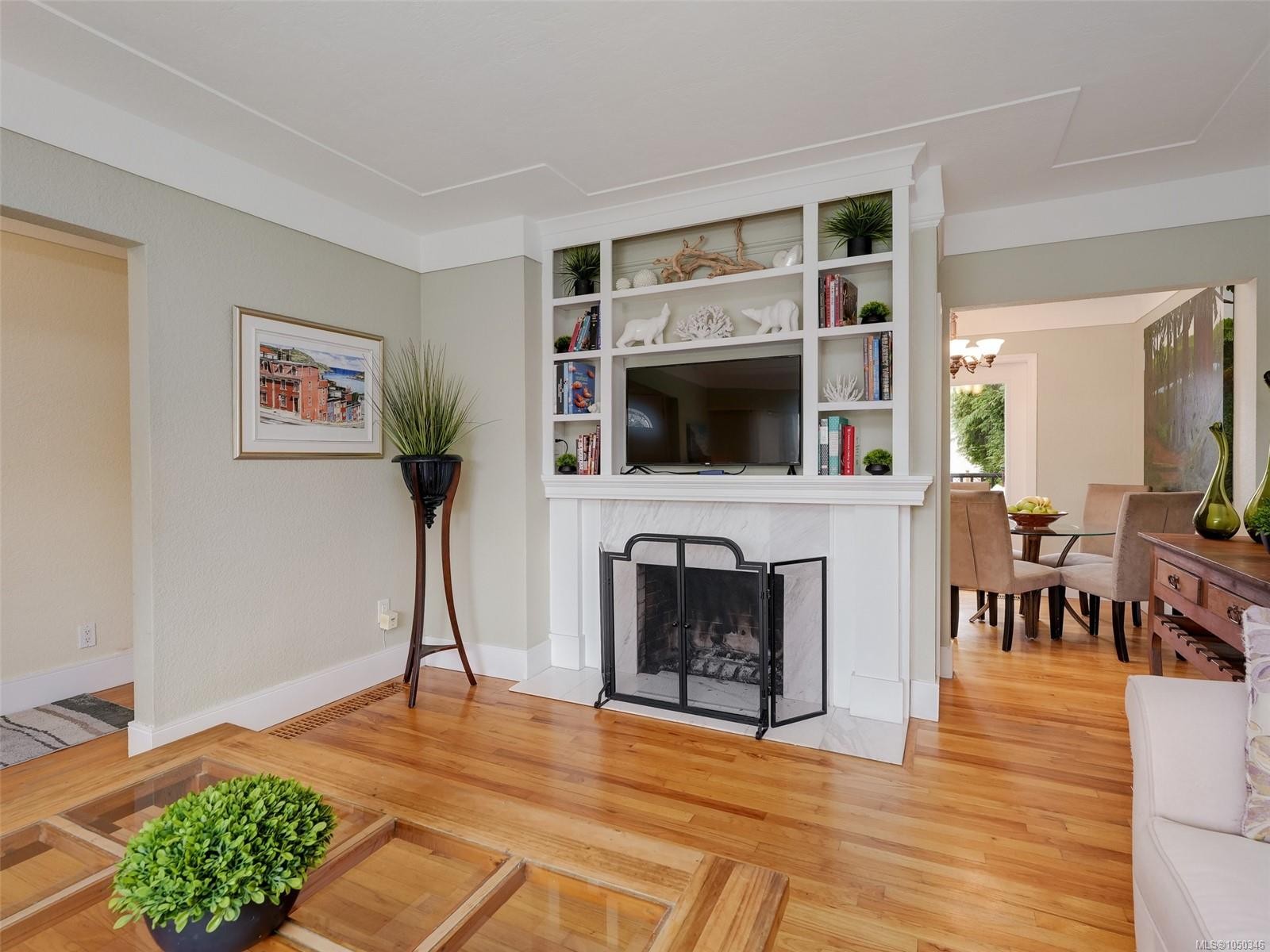 530 Dumeresq St, Saanich, BC