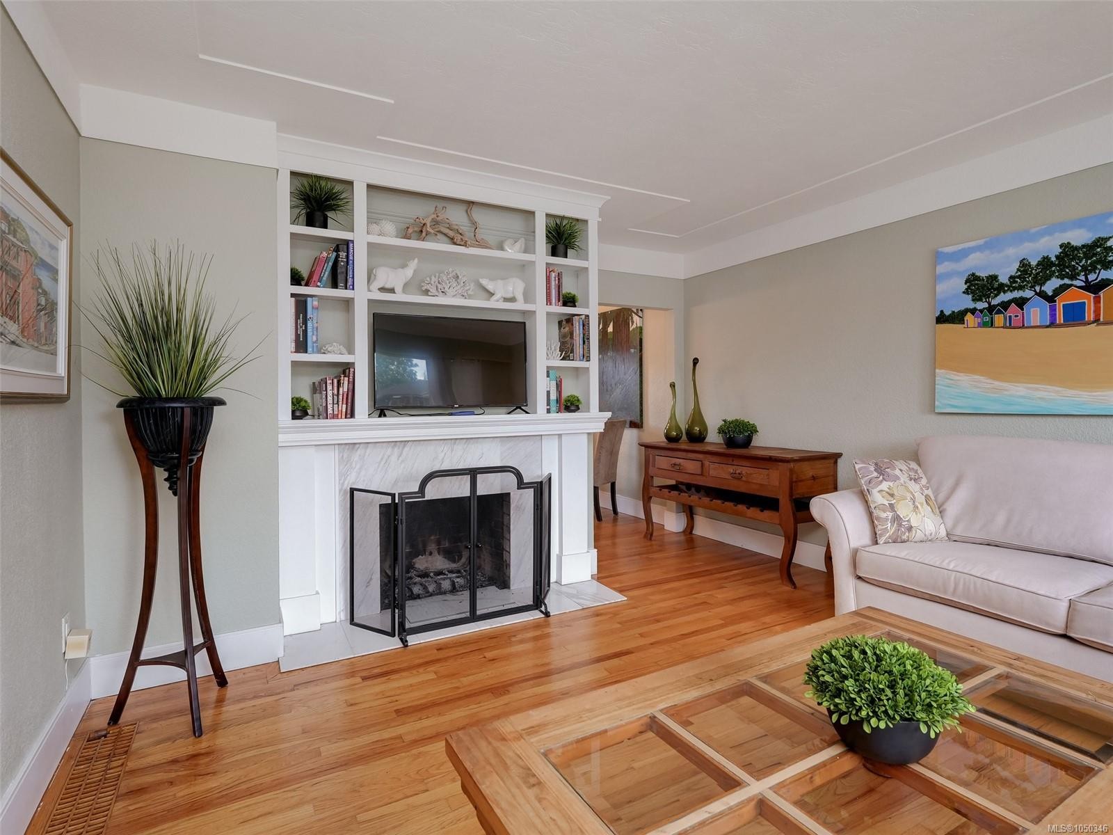 530 Dumeresq St, Saanich, BC