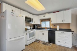 #81-951 Homewood Rd Campbell River, BC V9W 3N7