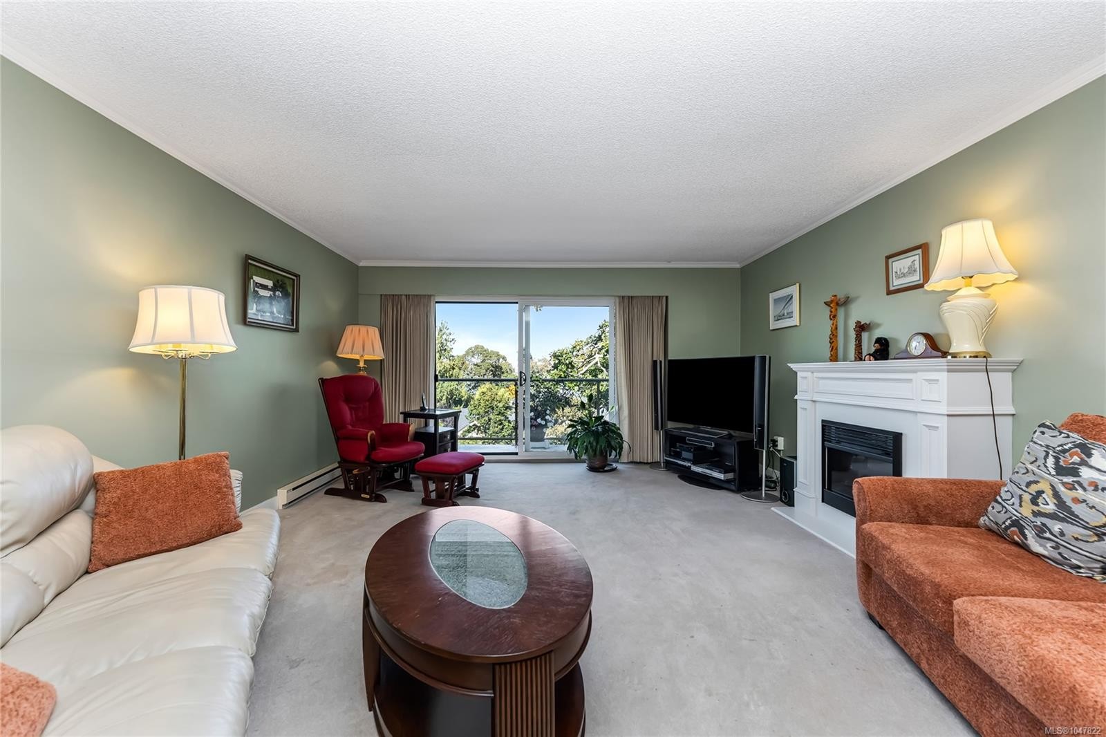 #407-2125 Oak Bay Ave, Oak Bay, BC
