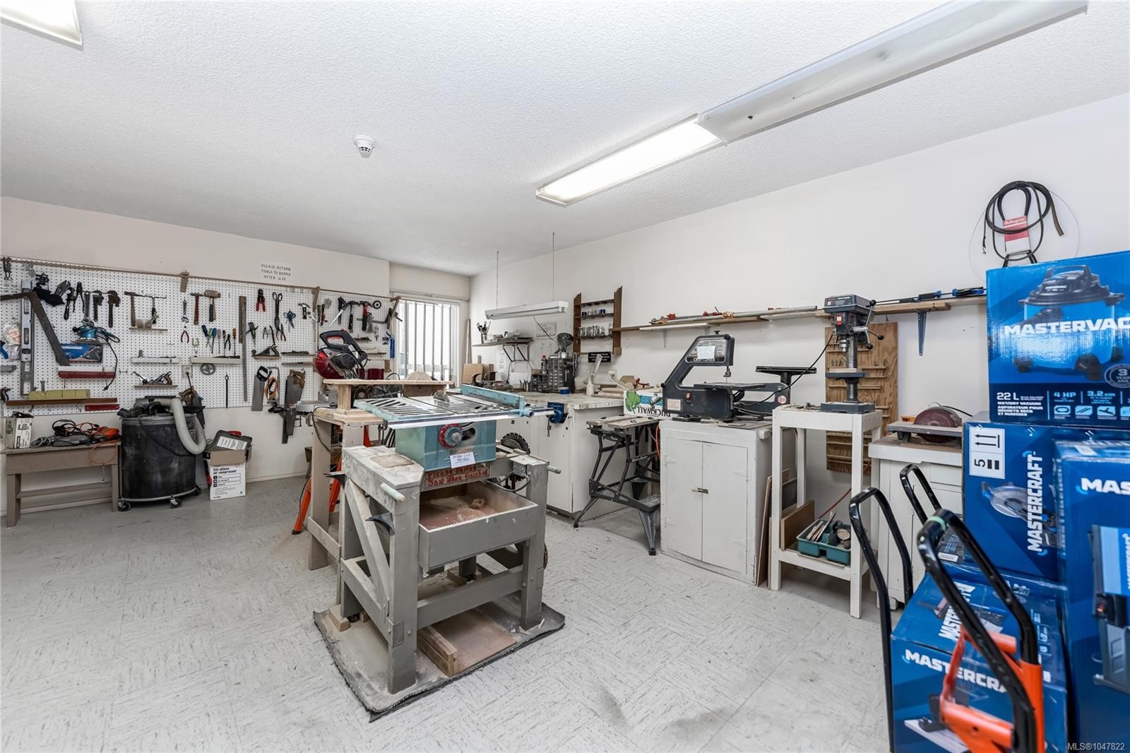 #407-2125 Oak Bay Ave, Oak Bay, BC