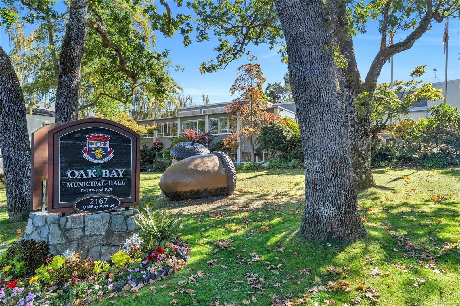 #407-2125 Oak Bay Ave, Oak Bay, BC