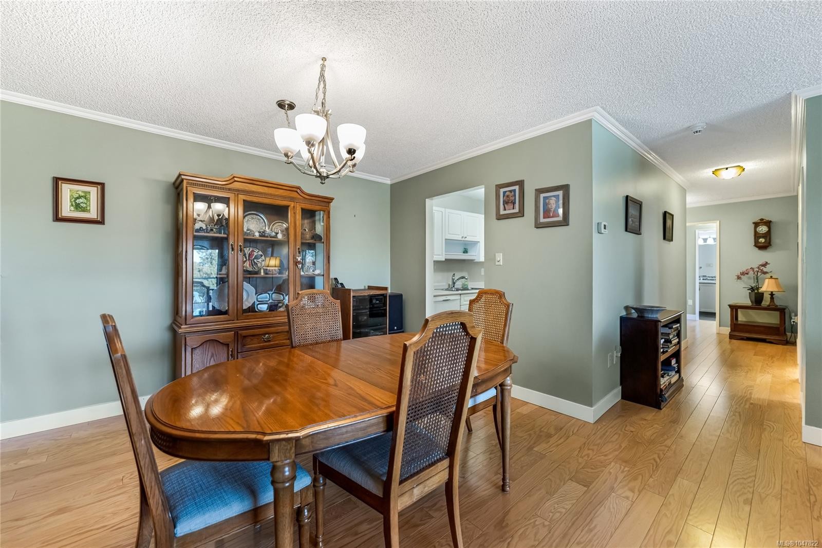 #407-2125 Oak Bay Ave, Oak Bay, BC
