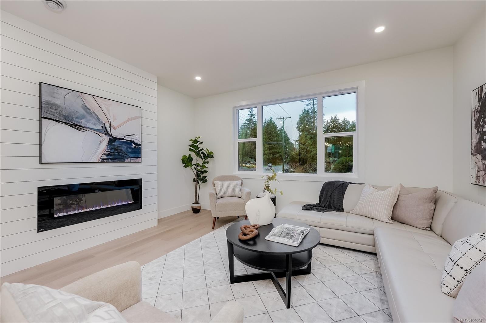 #113-960 Jenkins Ave, Langford, BC
