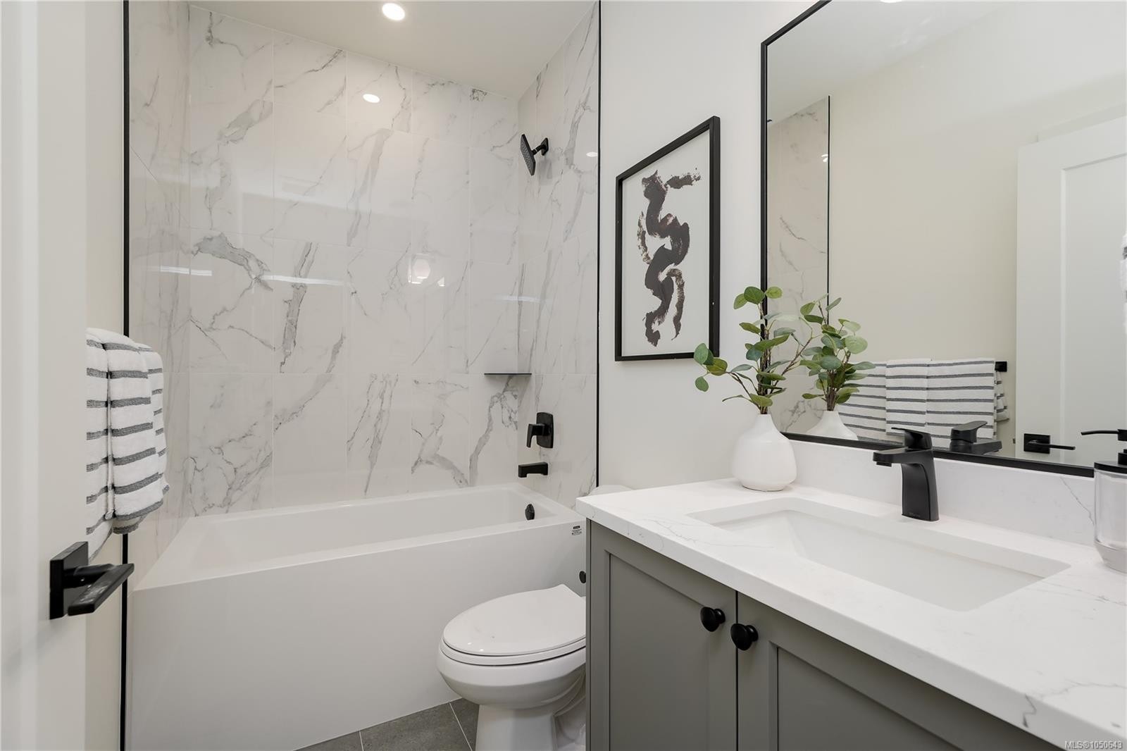 #113-960 Jenkins Ave, Langford, BC