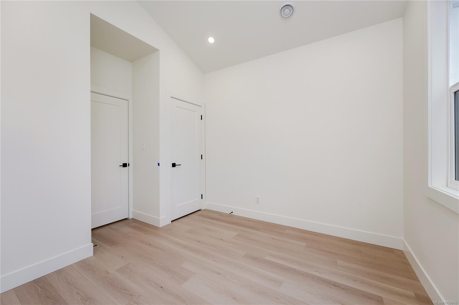 #113-960 Jenkins Ave, Langford, BC