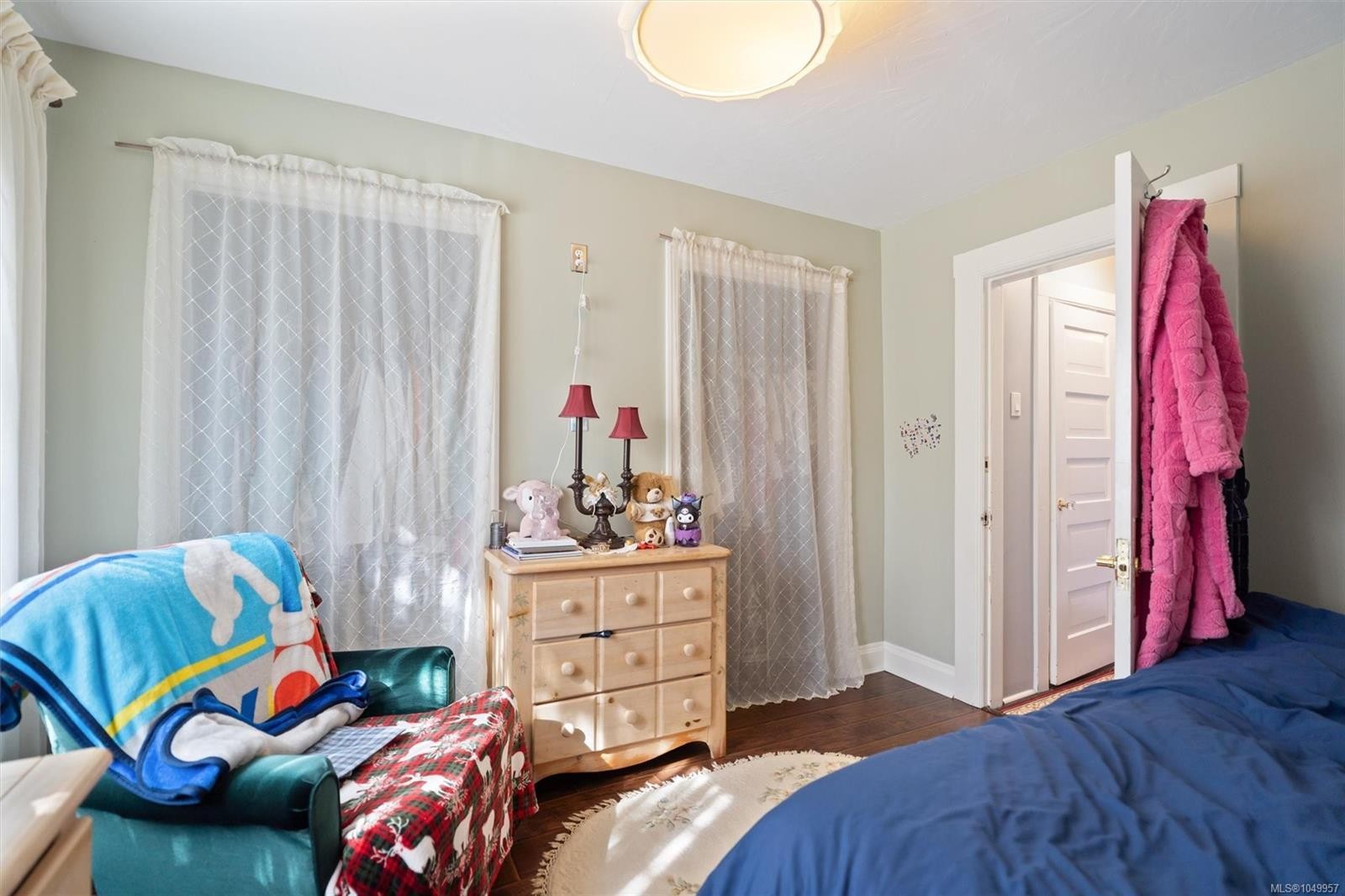 1746 Pembroke St, Victoria, BC