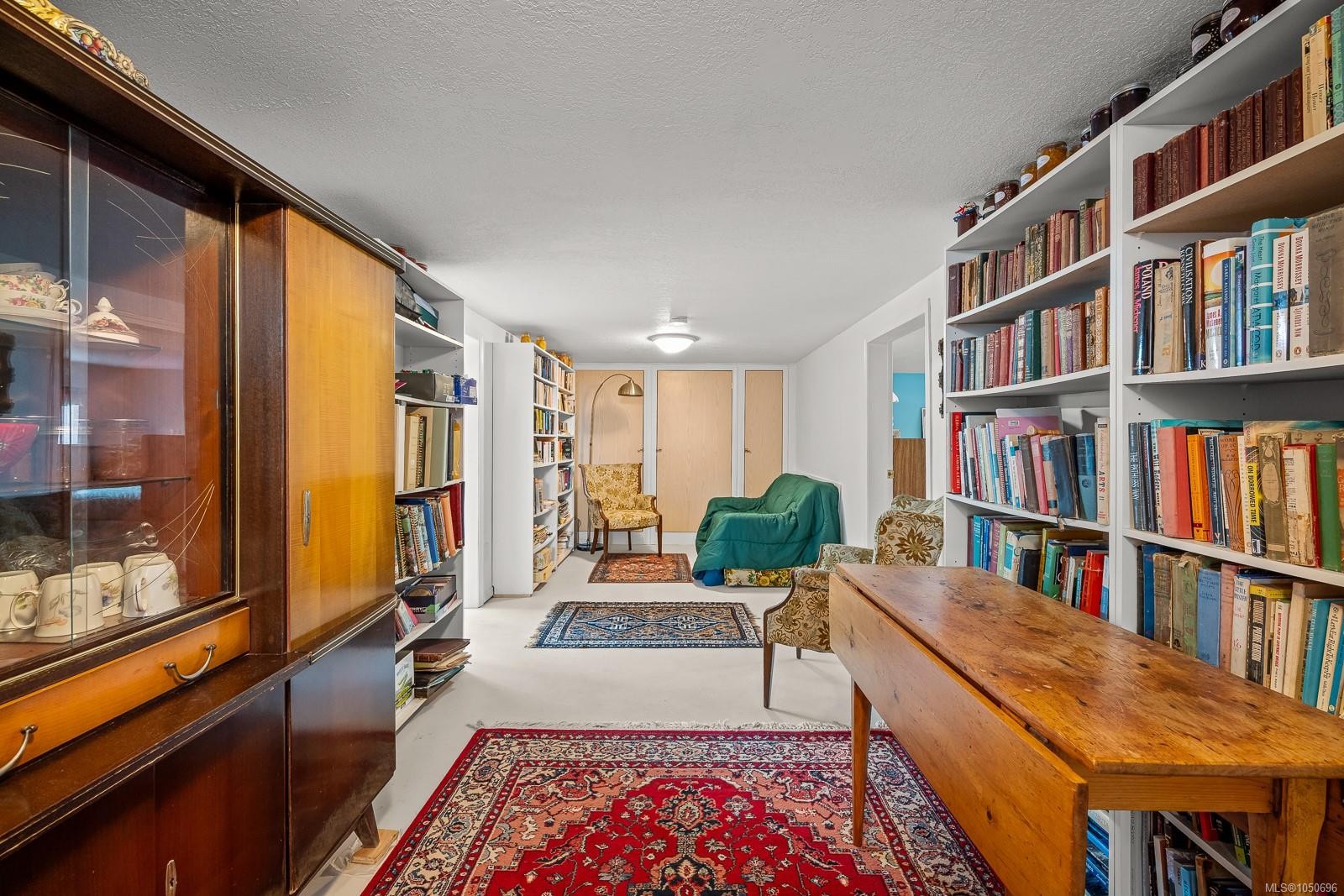 5989 Garvin Rd, Union Bay, BC