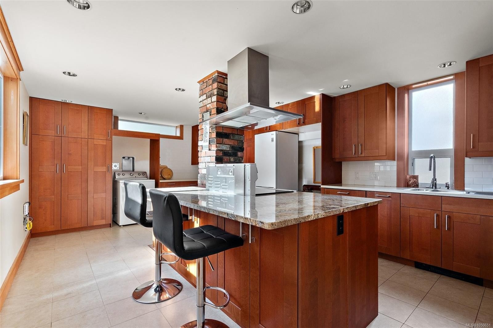 149 St. Lawrence St, Victoria, BC